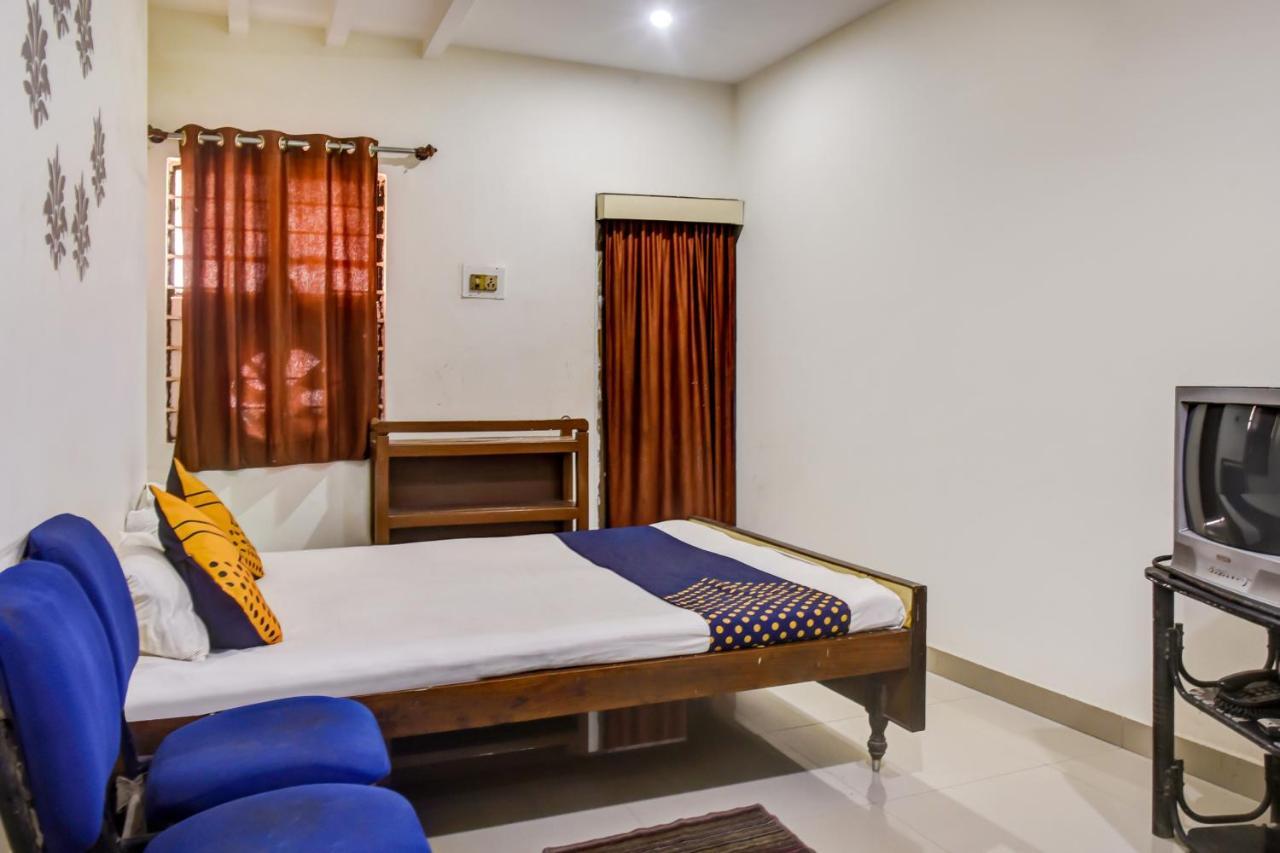 Spot On 75653 Hotel Rohit Bilāspur Exterior foto
